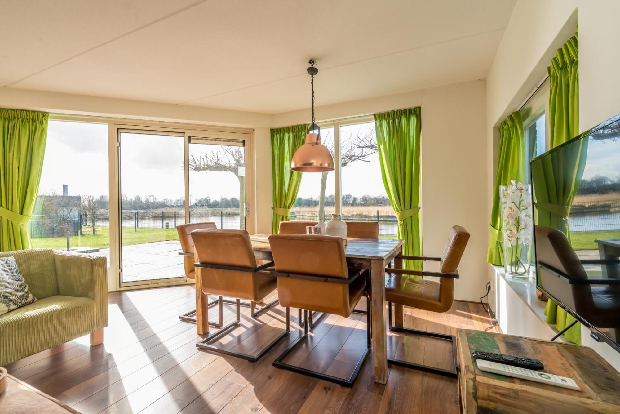 Nautic Rentals - Marinapark Oude-Tonge الغرفة الصورة